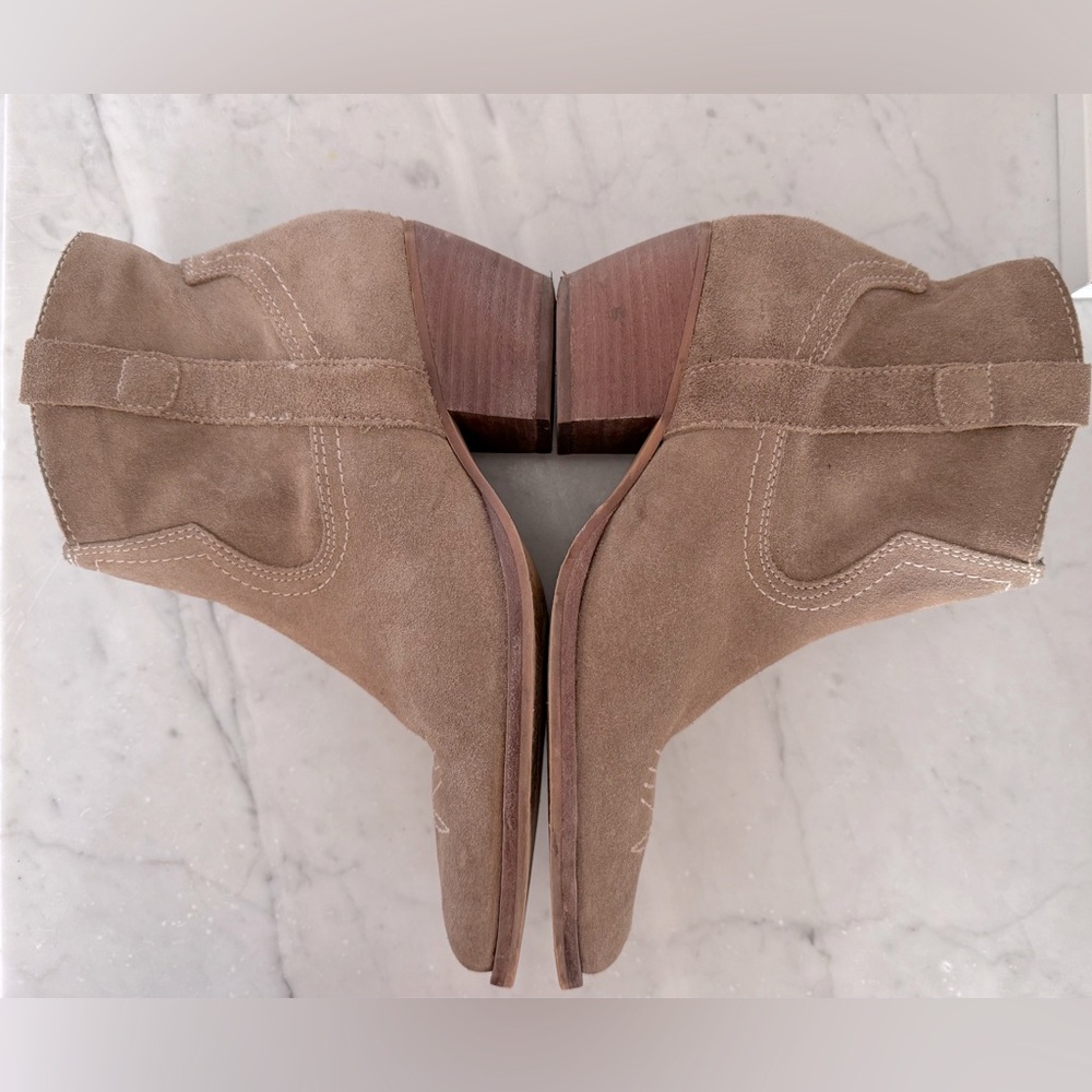 DOLCE VITA Silma Western Booties in Truffle Shade - Picture 11 of 15